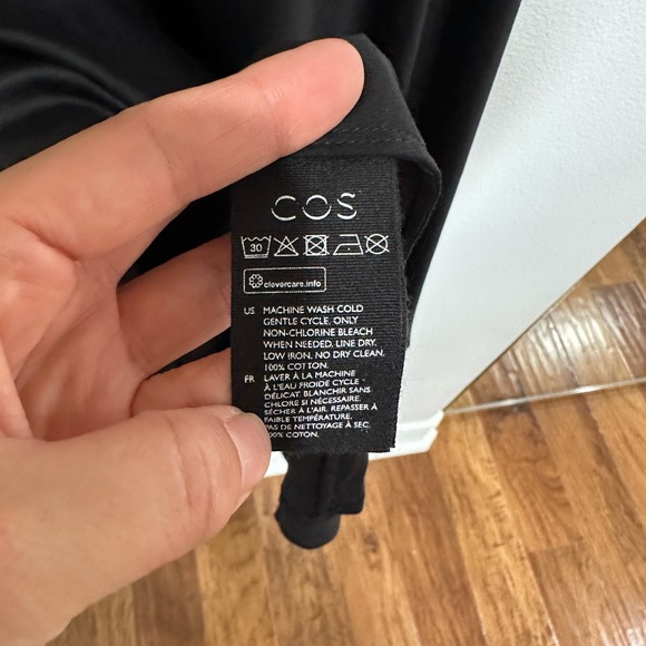 COS V Neck Tunic Size XS - Picture 4 of 4